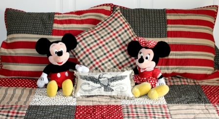 Mickey & Minnie